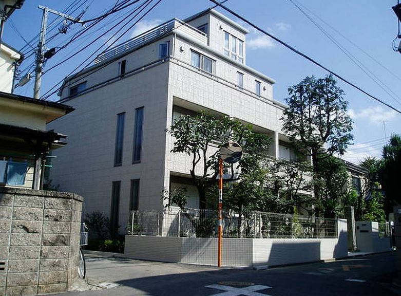 Ｌａ　Ｍａｉｓｏｎ　Ｂｌａｎｃｈｅ